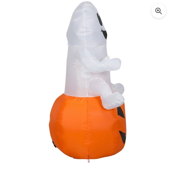 Baby ghost on pumpkin Halloween inflatable - Picture 5 of 6